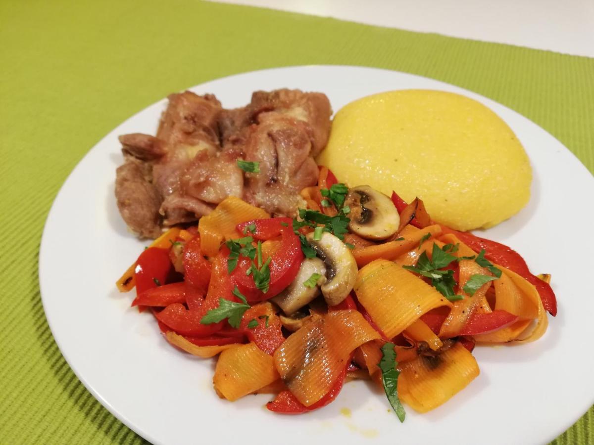 Pensiunea Happy Inn Vatra Dornei Luaran gambar